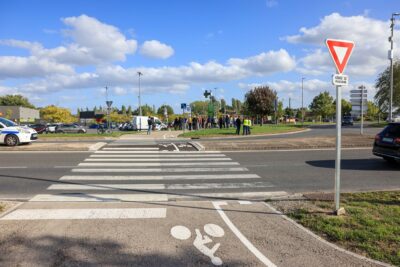 Agrandir l'image 2 sur 3, fenêtre modale